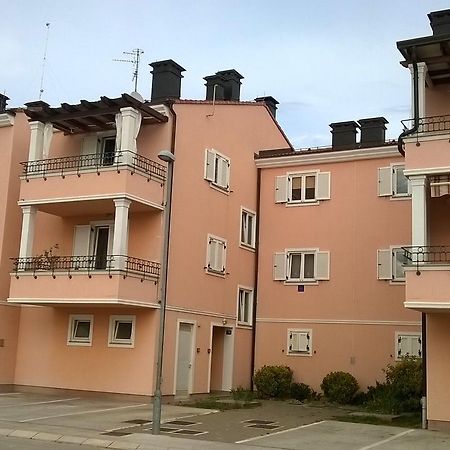 Vile Park Apartment Pula Extérieur photo