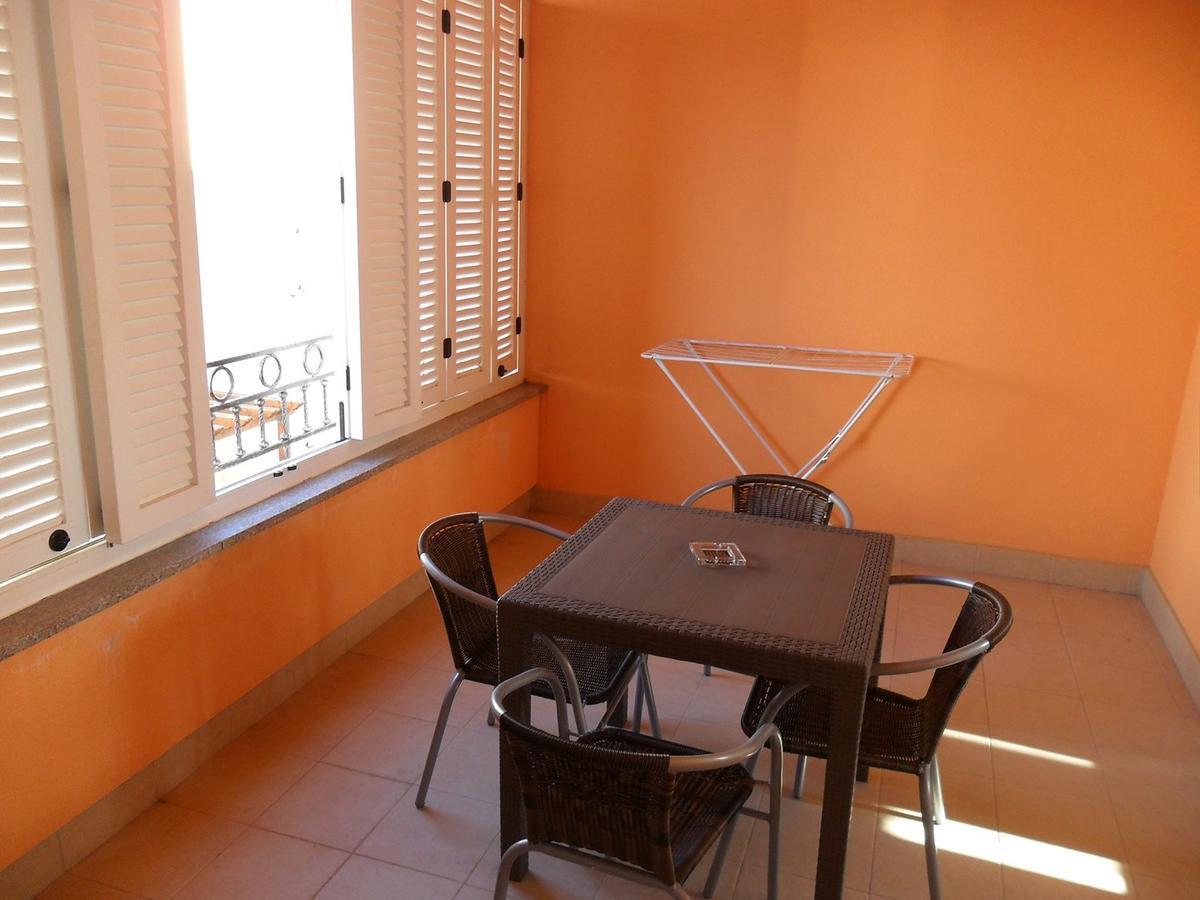 Vile Park Apartment Pula Extérieur photo